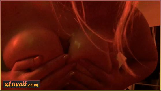 Amerikan 31 çekip sağlam sikildi